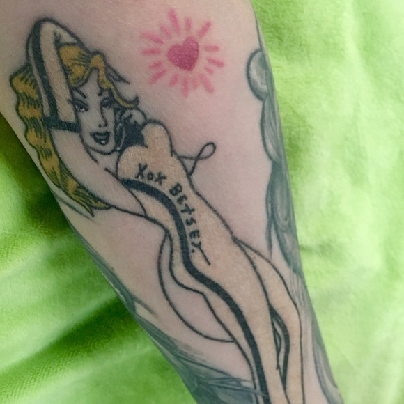 My ongoing Betsey obsession - Picture 5 of 7